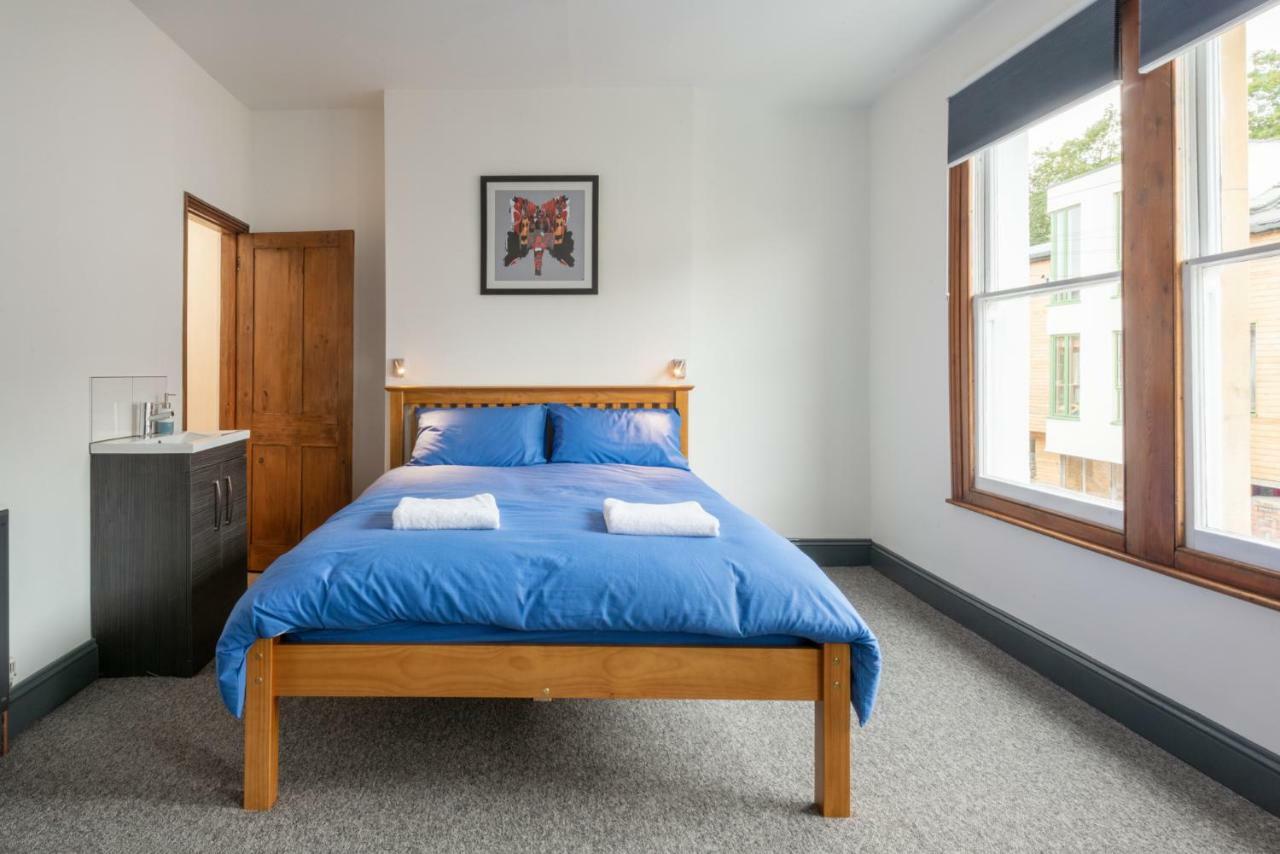 Hotel 144 Lower Cheltenham Place Bristol Esterno foto