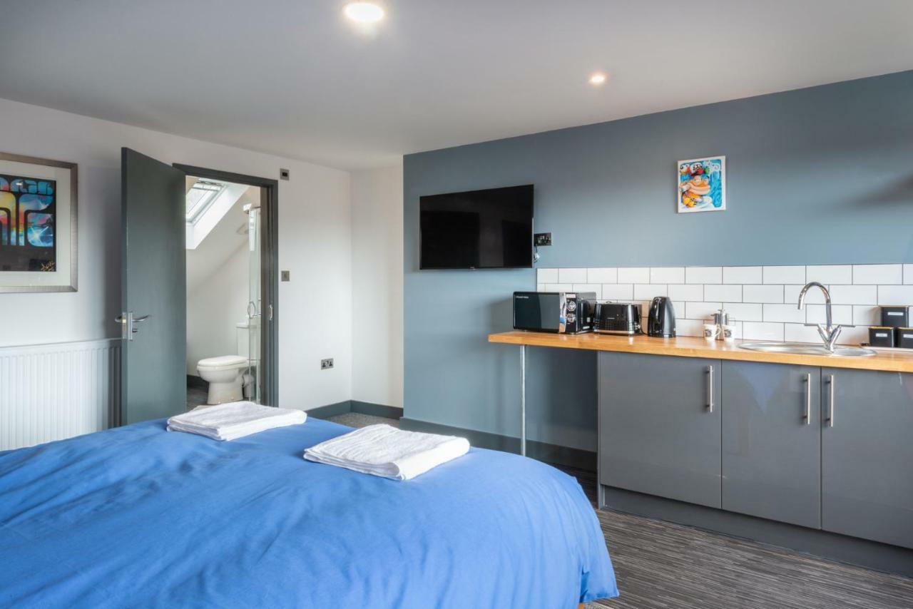 Hotel 144 Lower Cheltenham Place Bristol Esterno foto