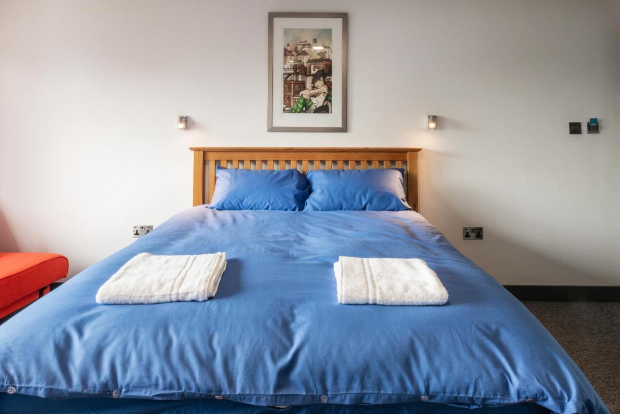 Hotel 144 Lower Cheltenham Place Bristol Esterno foto